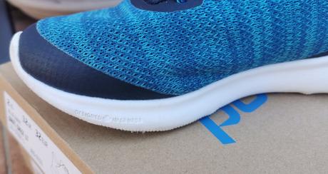 Tenisky ľahučké ako skechers od baťu, 32