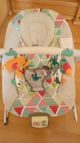Fisher price hojdacie kreslo, 