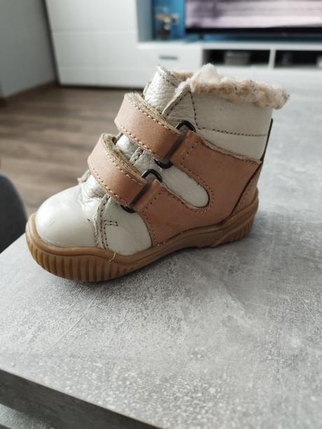 Zimné topánky, baťa,19