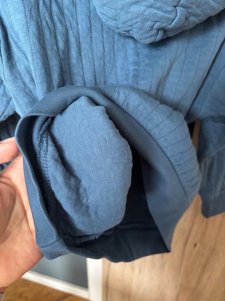 Mikina s kapucnou 98, 98