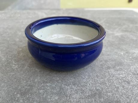 Modrá keramická miska, 