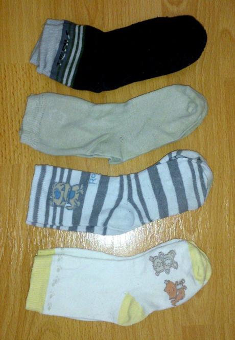 4x ponožky cena spolu, 18