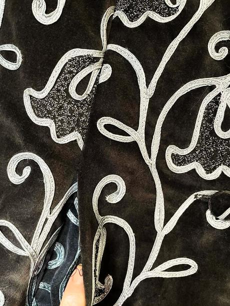 Luxusný zamatový kabát, l