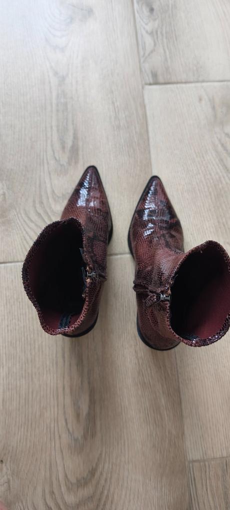 Topánky, reserved,38