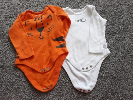 2 body veľ. 3-6 mesiacov, f&f,68