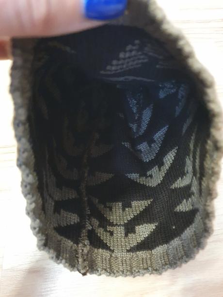 Armani čiapka, armani