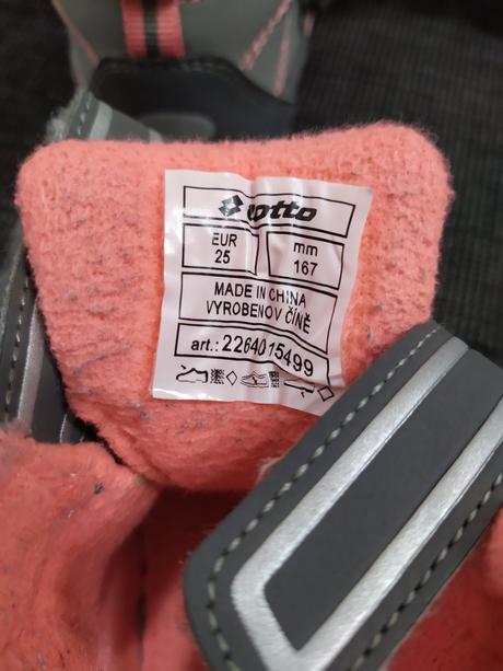 Snehule-čižmy, lotto,25