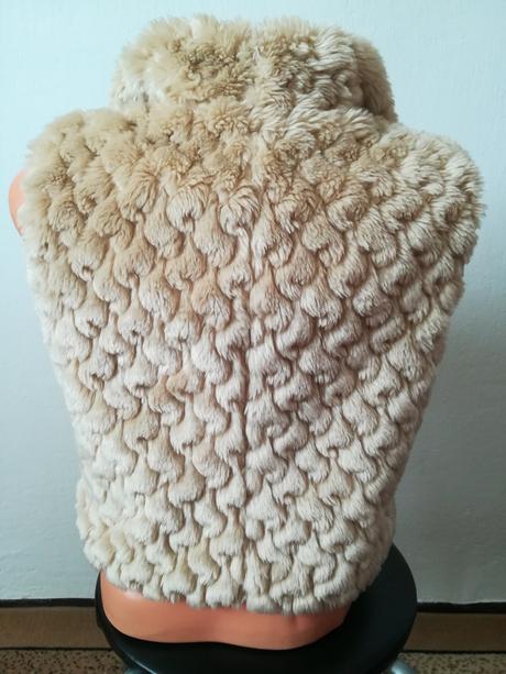 Bundička bez rukávov, m