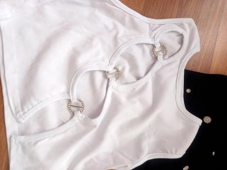 Balík oblečenia, m