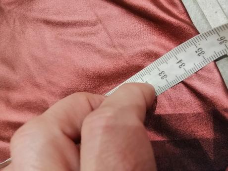 Medeno ružové jedinečné lesklé pružné šaty vs-m, m