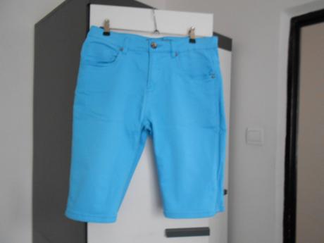 Trištvrťáky, chapter young,176