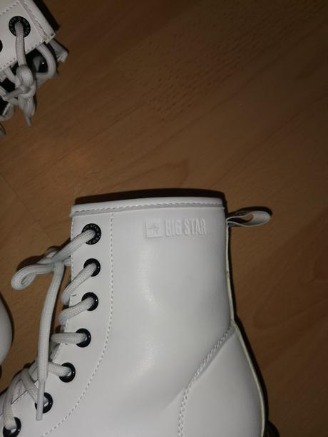 Damske biele čižmy big star, 38