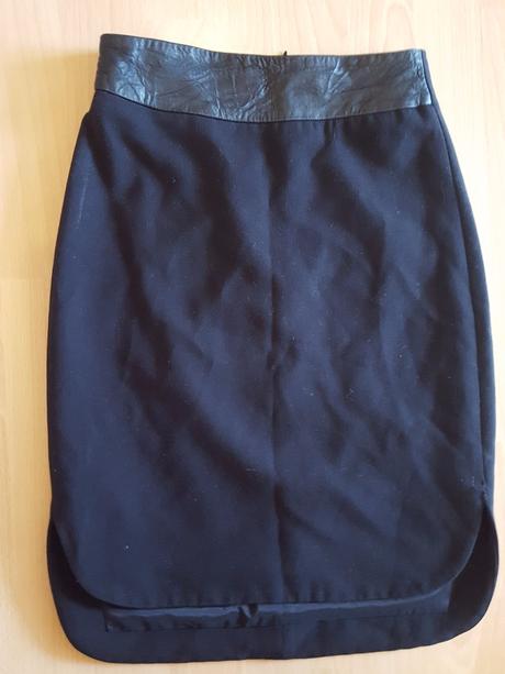 Cierna sukna, mango,34