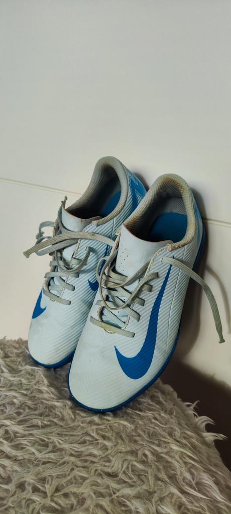 Halovky -kopacky nike, nike,35