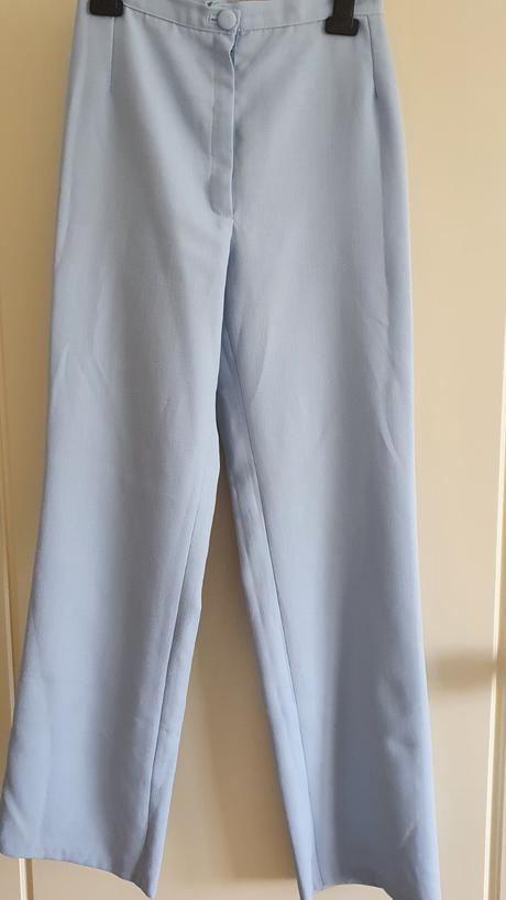 Dámsky kostým 34, 34