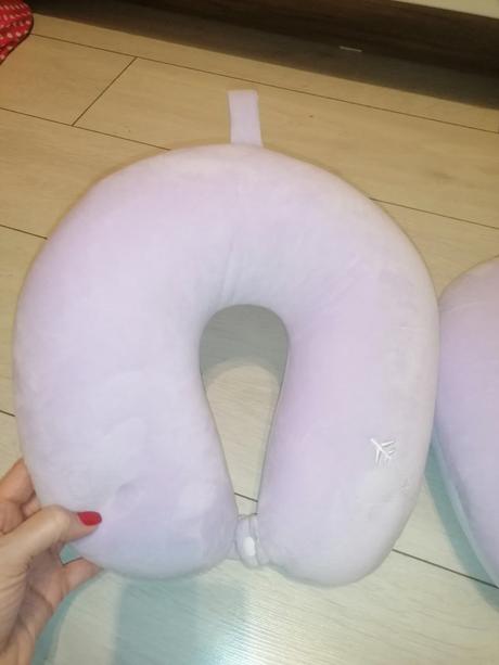 2ks cestovný vankúš, 