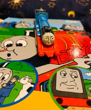 Vláčik z rozprávky tomáš a knižka,