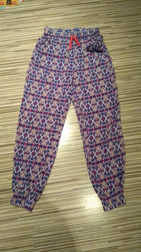 Predám letné nohavice, 140