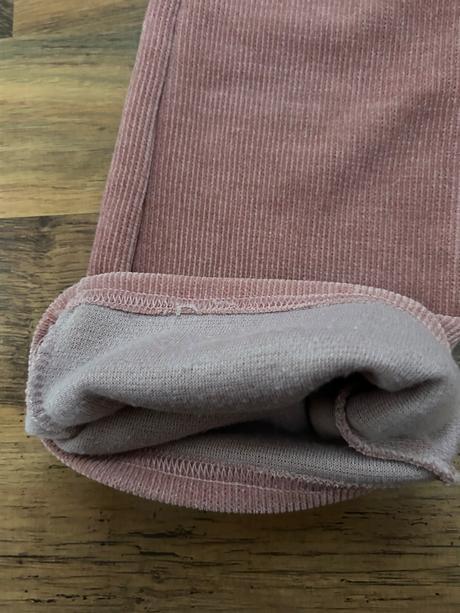 Tvistové nohavice, 122