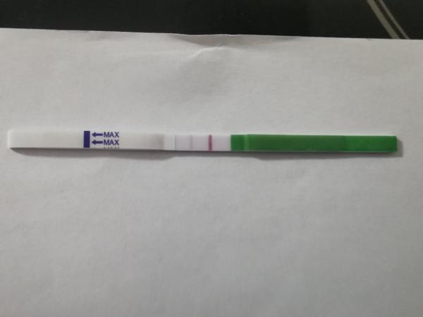 Je toto pozitívny ovulačný test?