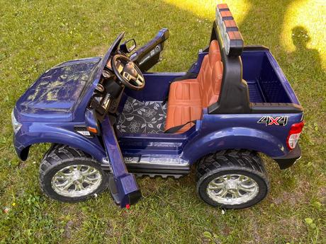 Elektrické autíčko ford ranger wildtrak,