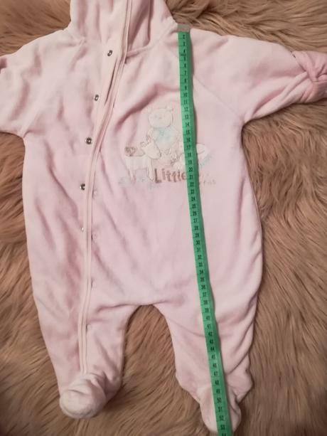 Dievčenský overal, 68