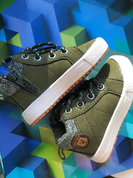 Tmavozelené tenisky kotnikove, reserved,21