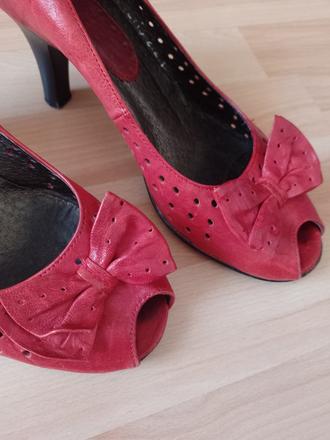 Kožené bordové lodičky v.38, 38