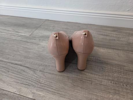 Lakované lodičky na plnom opätku, next,41