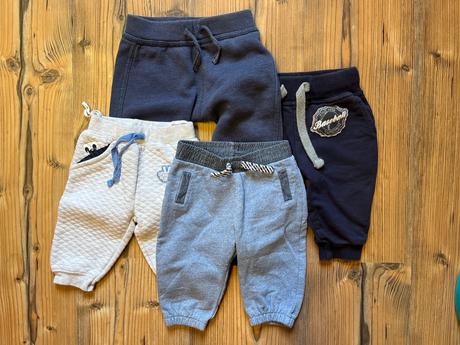 Tepláky, 62