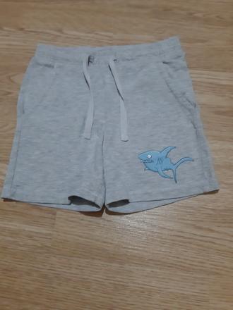 Sivé šortky so žralokom, h&m,98