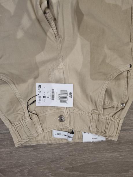 Nohavice jogger, bershka,xs