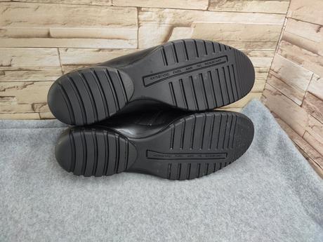 Uvex 45 - pánska kožená čierna pracovná obuv, 45