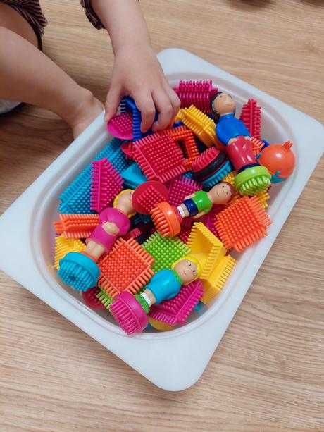 Bristle blocks battat b.toys 85pcs, 