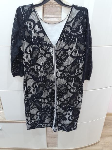 Spoločenské šaty 42, 42