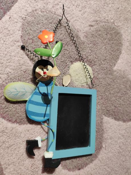 Dekorácia s tabuľkou, 