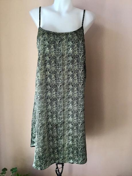 Nočna kosielka /2e, 40