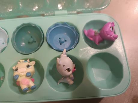 Hatchimals dóza na figúrky, 