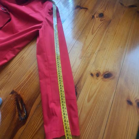 Prechodný kabát, 40