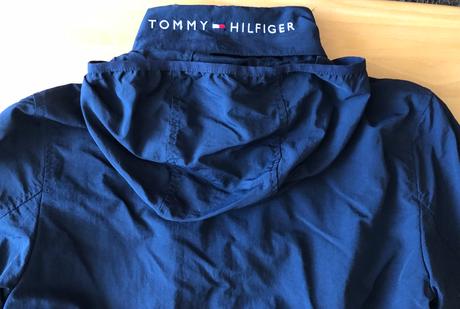 Th sustakova bunda, tommy hilfiger,176