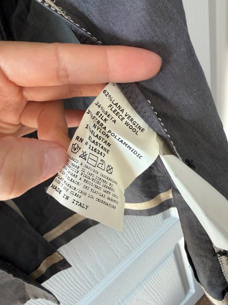 Exkluzívne sako vlna a hodváb, s