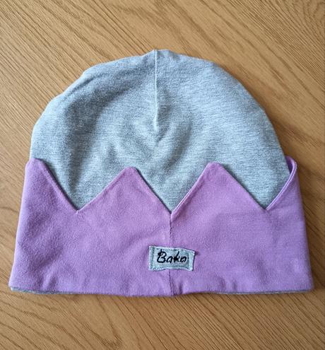 Čiapočka s korunkou, 116