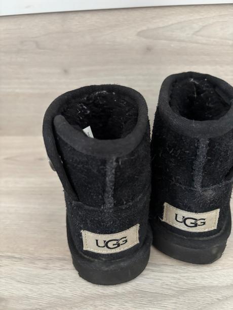 Cizmy, ugg,25