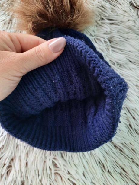 Detská čiapka s huňatým brmbolcom - do 2 rokov, 98