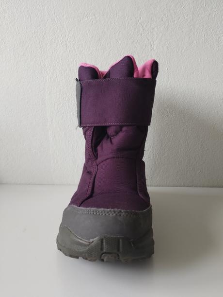 Dievčenské snehule, quechua,37