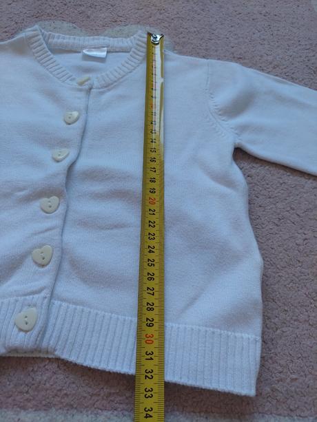 Biely svetrik veľ.86/92/98, vek 12-18mes., f&f,86