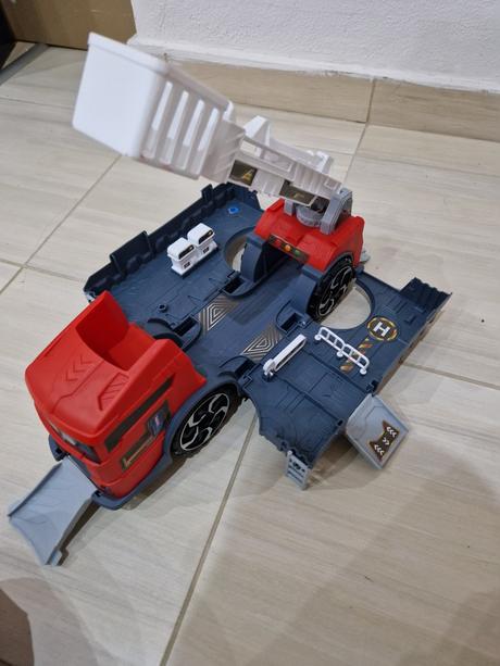 Hasičské auto -rozkladateľné, 