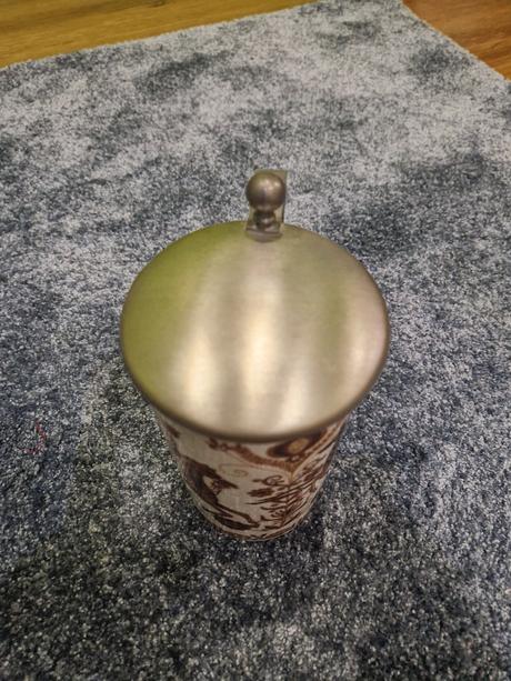 Porcelánovy pivovy krigel,