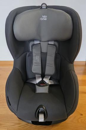 Britax römer trifix 2 i-size storm grey, britax