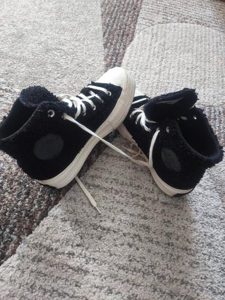 Teplé conversky, converse,38